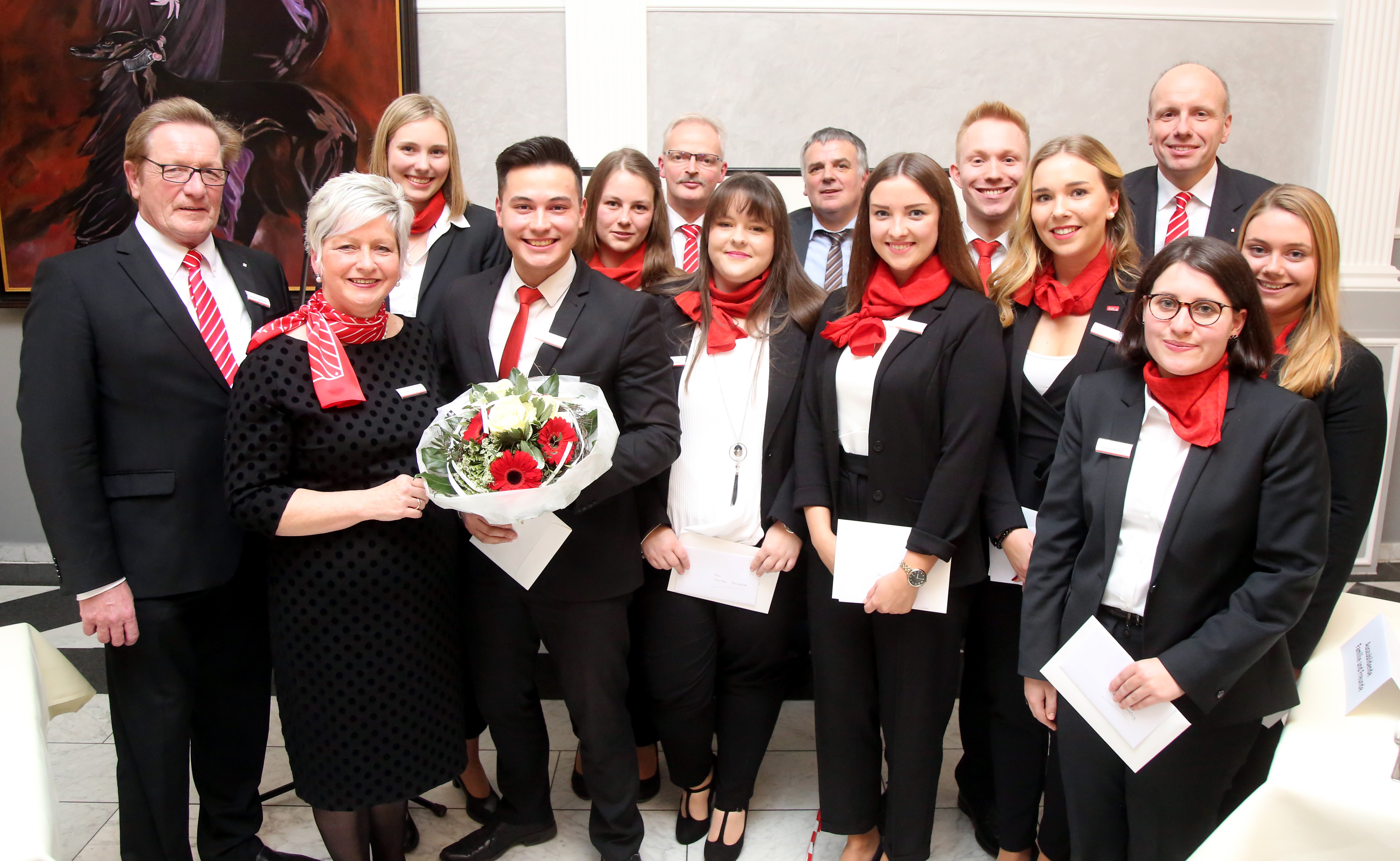 Auszubildende beenden ihre Ausbildung bei der Stadtsparkasse Oberhausen